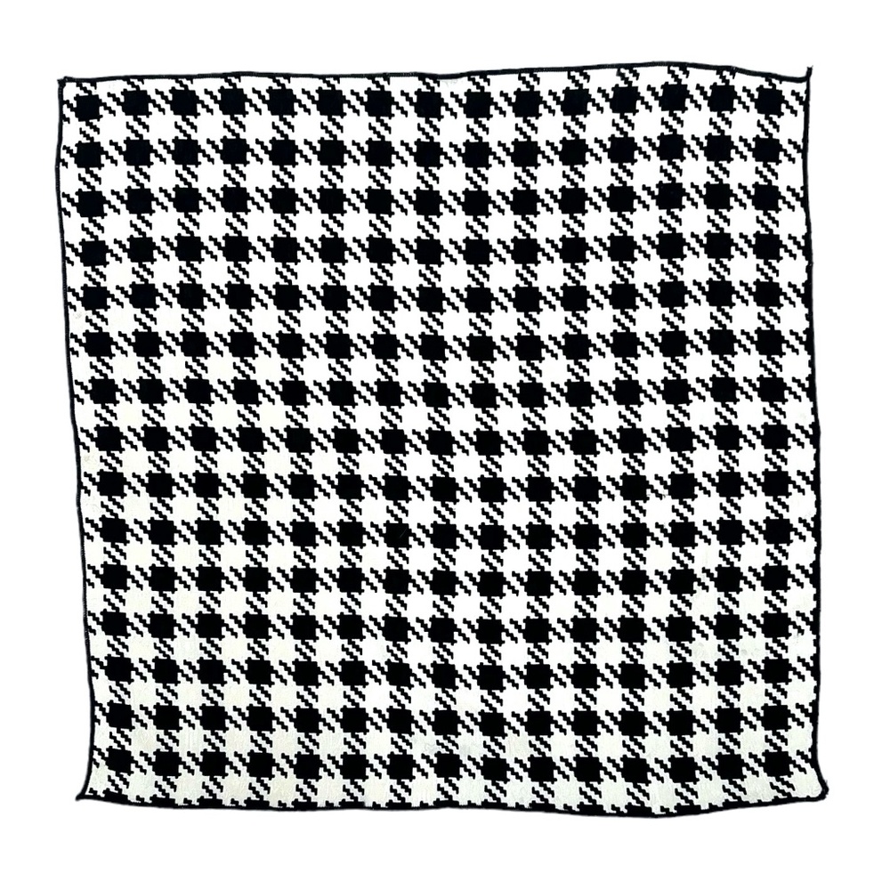 VINTAGE BLACK & WHITE HOUNDSTOOTH CHECK SILK POCKET SQUARE